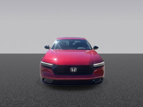 Used 2023 Honda Accord Sport image 4
