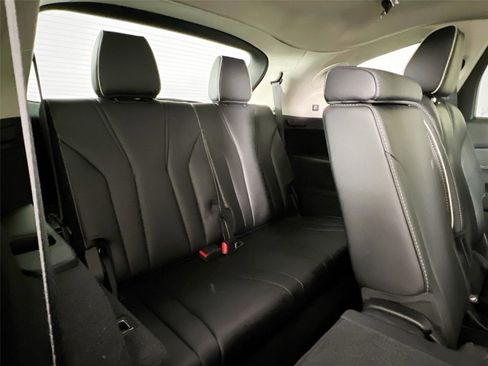 Used 2023 Acura MDX SH-AWD w/ Advance Package image 25