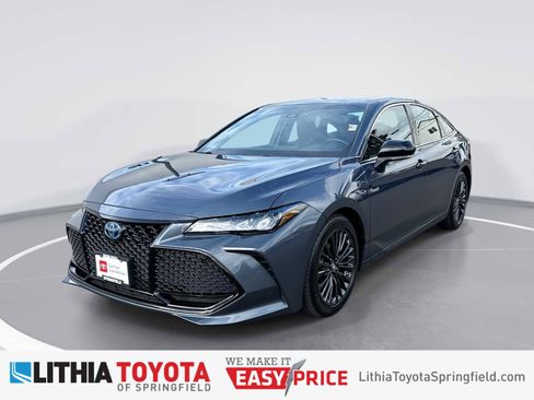 Certified 2019 Toyota Avalon XSE image 1