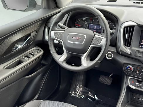 Used 2022 GMC Terrain SLE w/ Driver Convenience Package FWD image 19