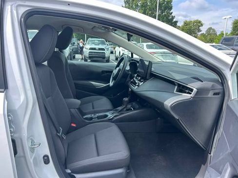 Used 2024 Toyota Corolla LE FWD image 17