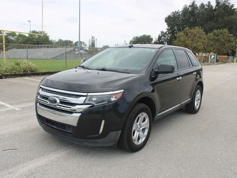 Used 2011 Ford Edge SEL FWD image 2