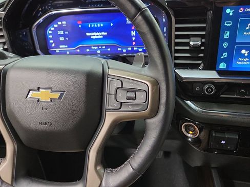 Used 2023 Chevrolet Silverado 1500 High Country w/ Technology Package AWD/4WD image 17