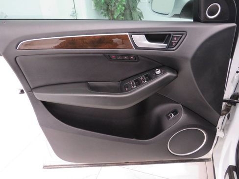 Used 2014 Audi Q5 2.0T Premium Plus image 26