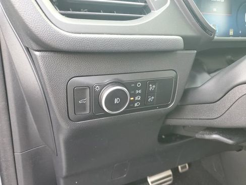 Used 2024 Ford Escape ST-Line Elite w/ Premium Technology Package AWD/4WD image 12