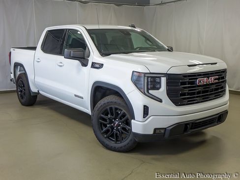 Used 2024 GMC Sierra 1500 Elevation AWD/4WD image 2