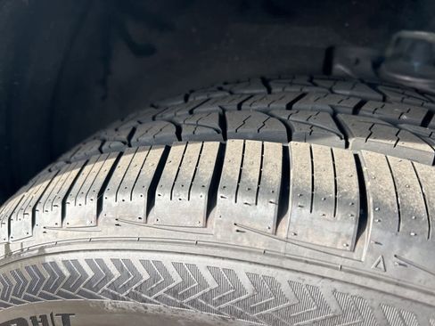 Used 2022 Ford Edge SEL w/ Convenience Package image 14