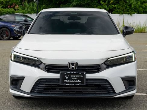 Used 2023 Honda Civic Sport image 2