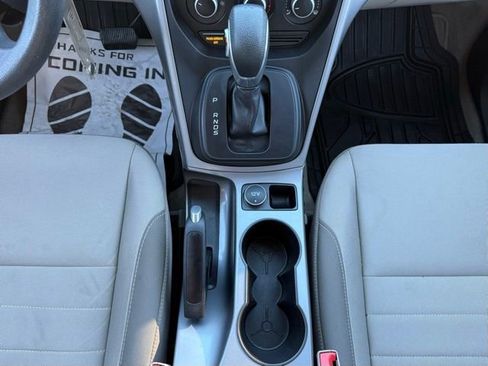 Used 2016 Ford Escape SE FWD image 28