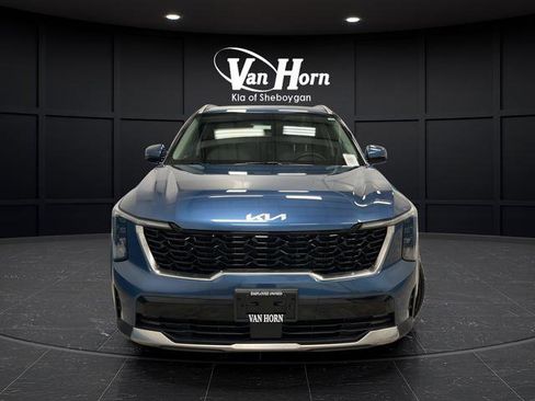 Used 2025 Kia Sorento EX image 8