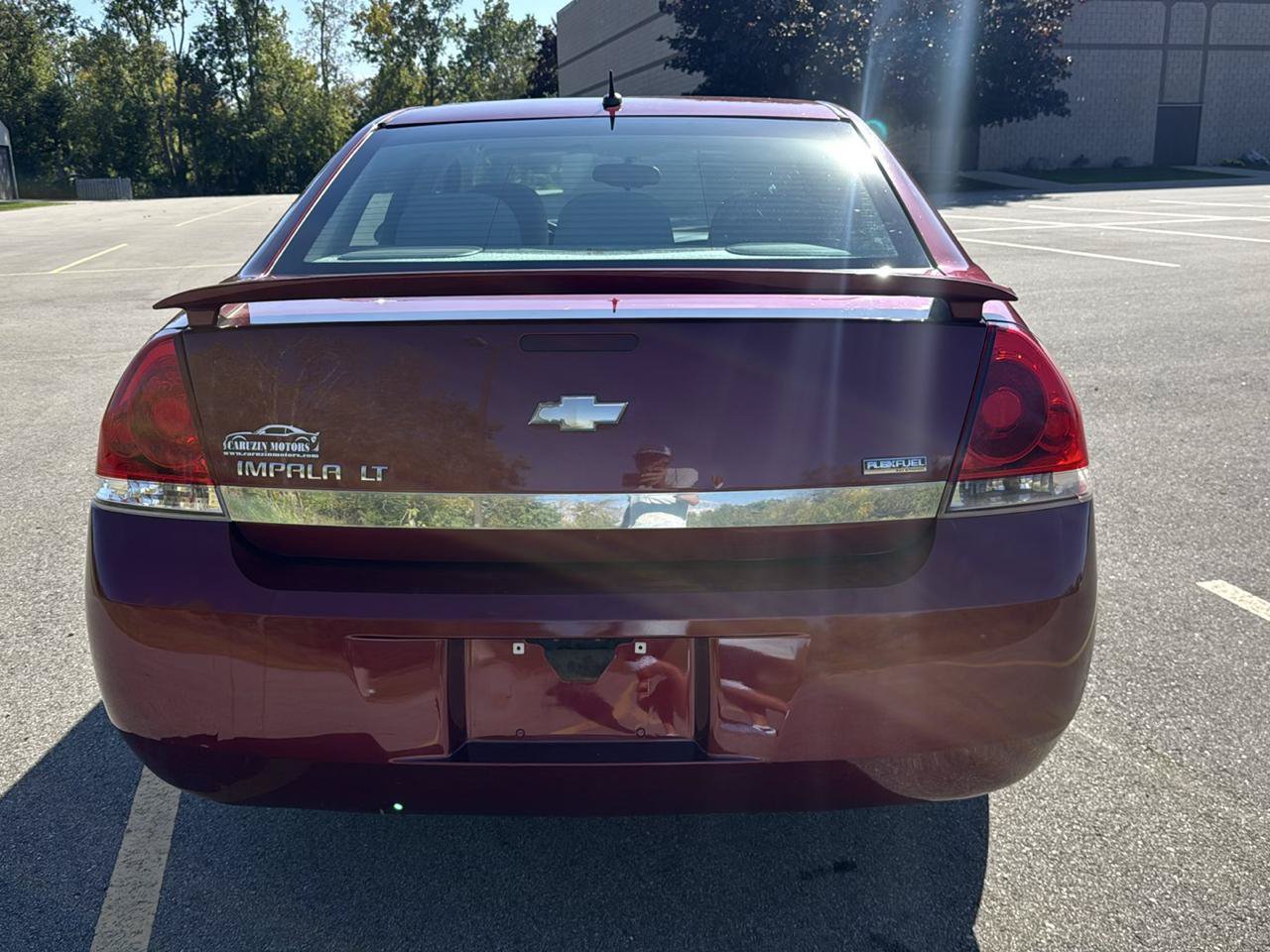 Used 2011 Chevrolet Impala LT FWD image 6