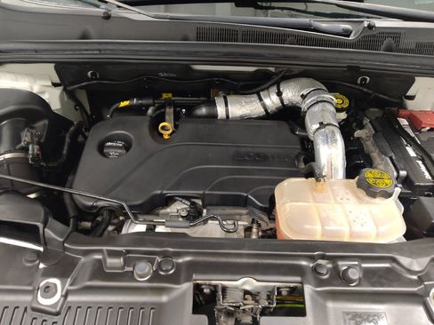 Used 2021 Chevrolet Trax LS image 30