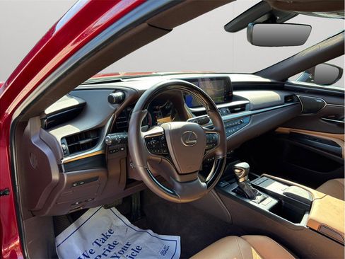 Used 2021 Lexus ES 350 Ultra Luxury w/ Accessory Package 2 FWD image 6