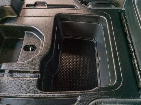 Used 2021 RAM 1500 Big Horn RWD image 31