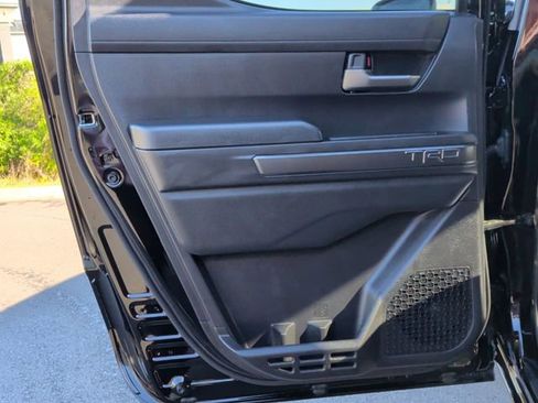 Certified 2025 Toyota Tacoma TRD Off-Road image 24