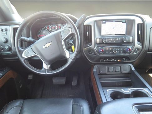 Used 2019 Chevrolet Silverado 2500 LTZ w/ Duramax Plus Package AWD/4WD image 21