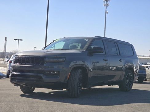 Used 2024 Jeep Grand Wagoneer L Series II w/ Quick Order Packagew 28T image 10