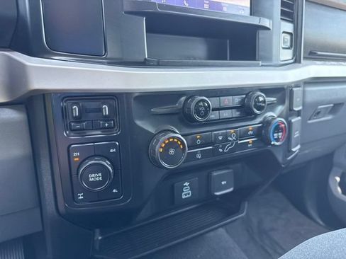 Used 2025 Ford F250 XLT w/ FX4 Off-Road Package AWD/4WD image 19