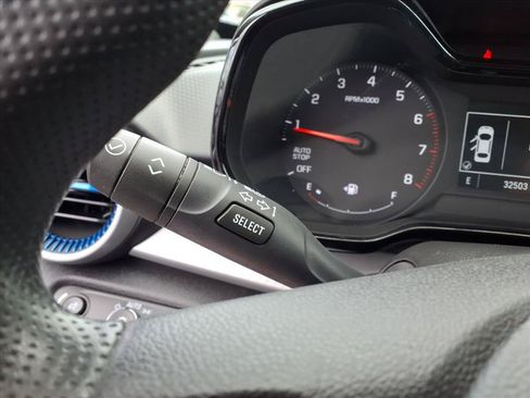 Used 2025 Chevrolet Trax LS FWD image 18