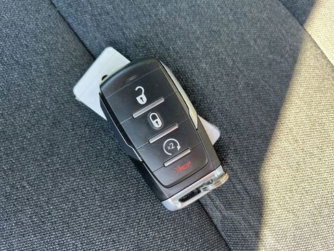 Used 2025 RAM 1500 Big Horn image 25