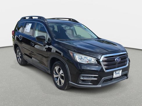 Used 2020 Subaru Ascent Premium w/ Convenience Package AWD/4WD image 3