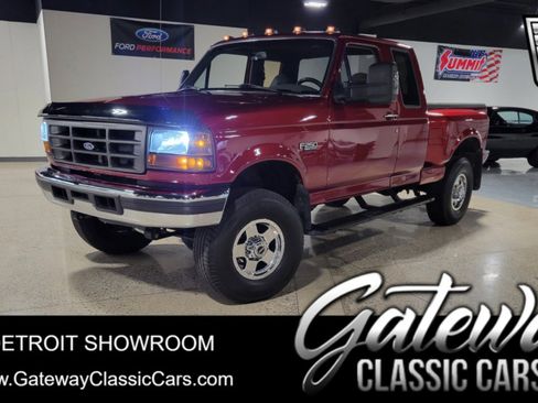 Used 1997 Ford F250 2WD SuperCab Heavy Duty image 1