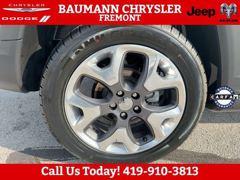 Used 2020 Jeep Compass Limited image 30