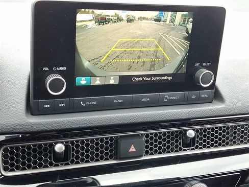 Used 2022 Honda Civic Sport image 4