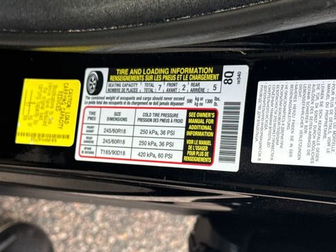 Used 2017 Toyota Highlander XLE AWD/4WD image 50