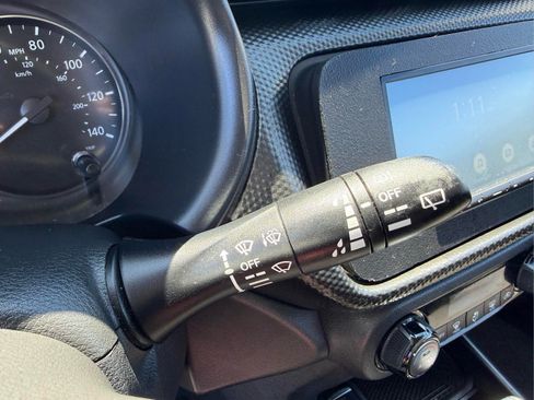 Used 2021 Nissan Kicks SV FWD image 26
