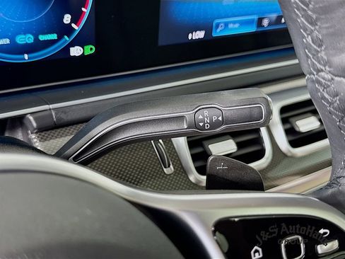 Used 2022 Mercedes-Benz GLS 450 4MATIC image 22