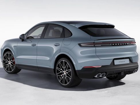 New 2026 Porsche Cayenne S AWD/4WD image 3