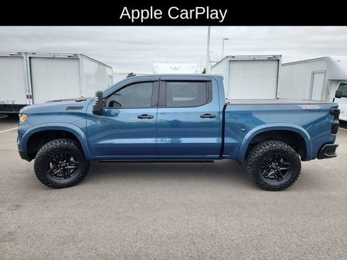 Used 2024 Chevrolet Silverado 1500 LT Trail Boss w/ LPO, Dark Essentials Package AWD/4WD image 4