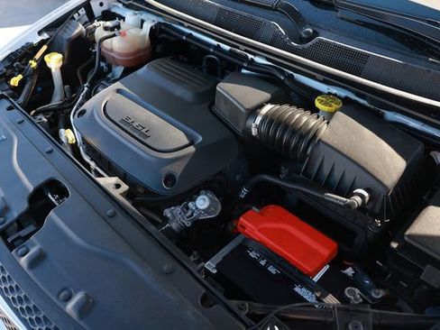 Used 2020 Chrysler Pacifica Touring-L Plus image 60