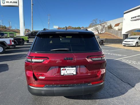 New 2025 Jeep Grand Cherokee L Limited image 5