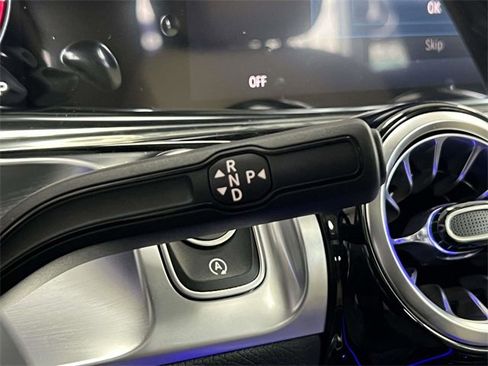 New 2026 Mercedes-Benz GLB 250 4MATIC image 24