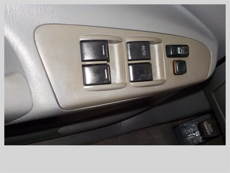 Used 2005 Toyota Tacoma 4x4 Double Cab w/ TRD Sport Pkg #2 image 21