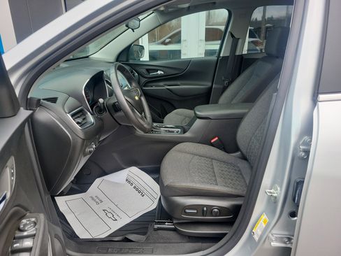 Used 2022 Chevrolet Equinox LT image 5