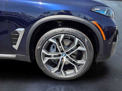 New 2026 BMW X5 xDrive50e AWD/4WD image 7