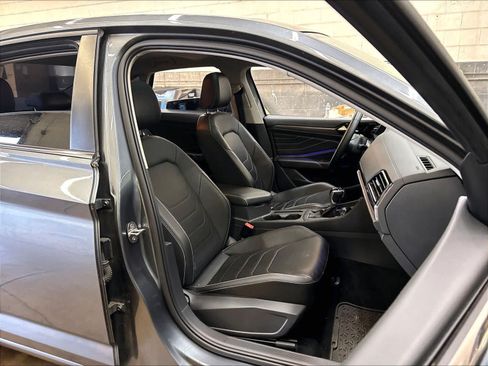 Used 2022 Volkswagen Jetta SEL FWD image 10