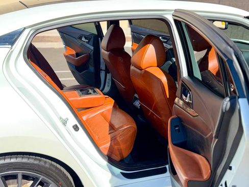 Used 2019 Nissan Maxima Platinum w/ Reserve Package FWD image 12