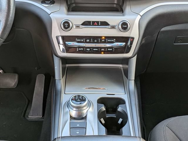 Used 2023 Ford Explorer XLT RWD image 20