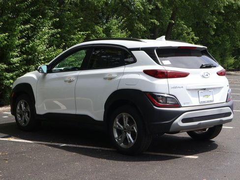 Used 2023 Hyundai Kona SEL AWD/4WD image 5