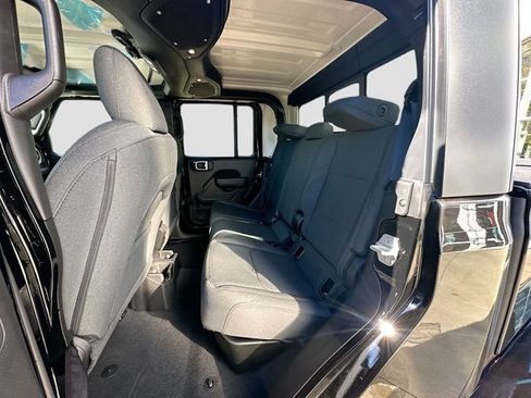 New 2026 Jeep Gladiator Sport AWD/4WD image 24