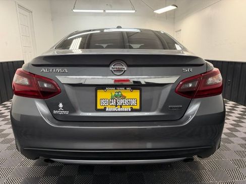 Used 2018 Nissan Altima 2.5 SR w/ SR Special Edition FWD image 5