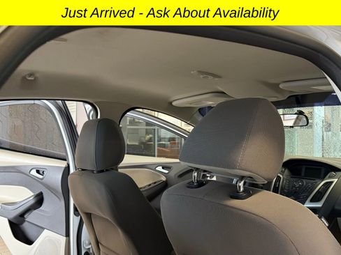 Used 2014 Ford Focus SE image 19