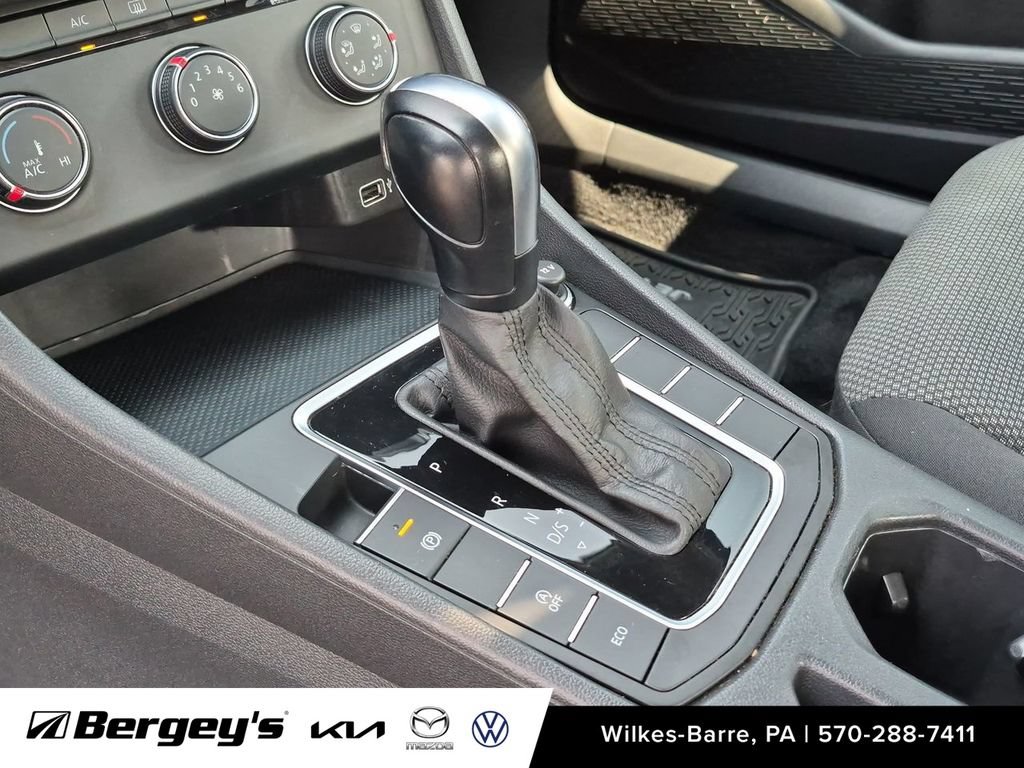 Used 2019 Volkswagen Jetta S w/ Driver Assistance Package FWD image 21