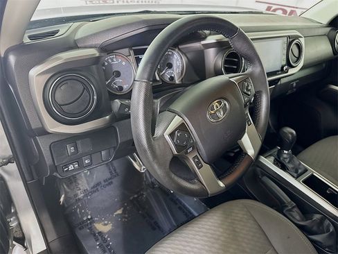 Certified 2022 Toyota Tacoma SR5 image 17