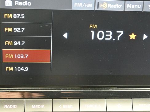 Used 2022 Kia Forte LXS image 16