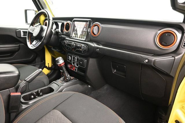 Used 2023 Jeep Gladiator Mojave AWD/4WD image 10